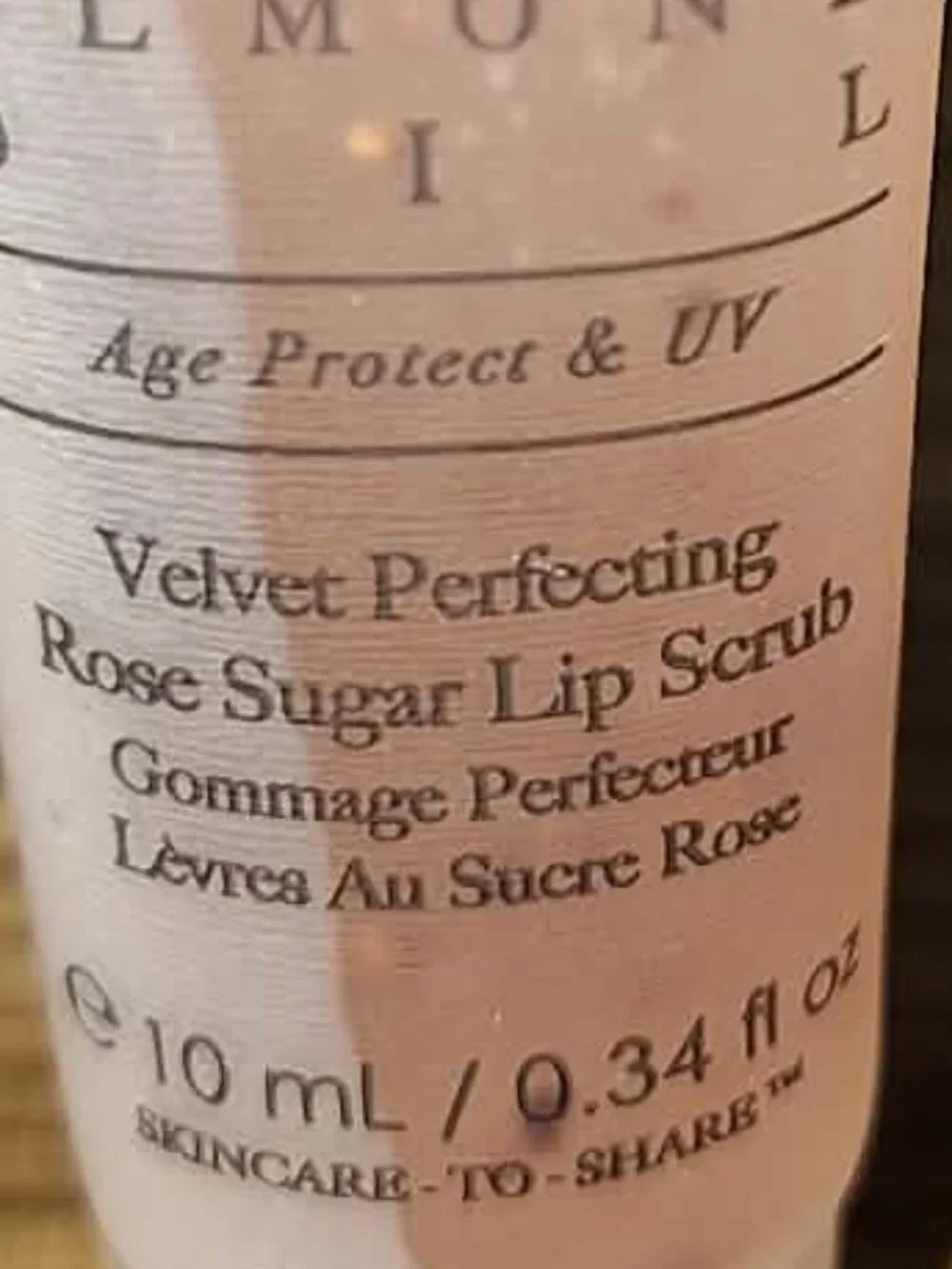 Avant Skincare Velvet Perfecting Rose Sugar Lip Scrub (10 mL / 0.34 fl oz)